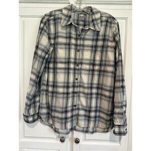Carhartt Women’s Plaid Button Up Shirt Size Medium Folklore Camping Outdoor Work